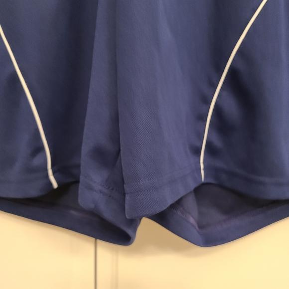 Adidas Clima365 Women's Navy Shorts Size Large - Picture 6 of 9